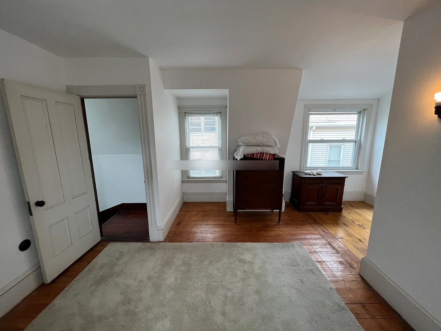 80 Curtis St, Tufts