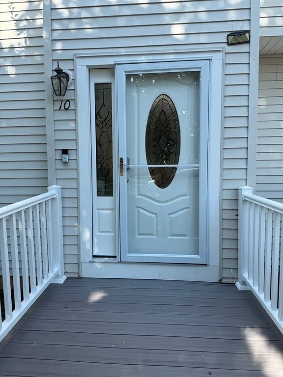 10 Ptarmigan Dr, Shrewsbury