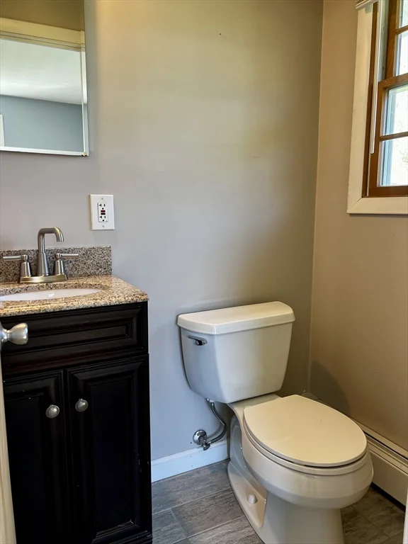 1 Perkins Rd, Danvers