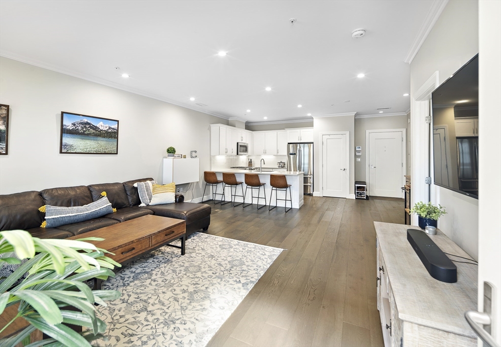 175 North Ave, Wakefield