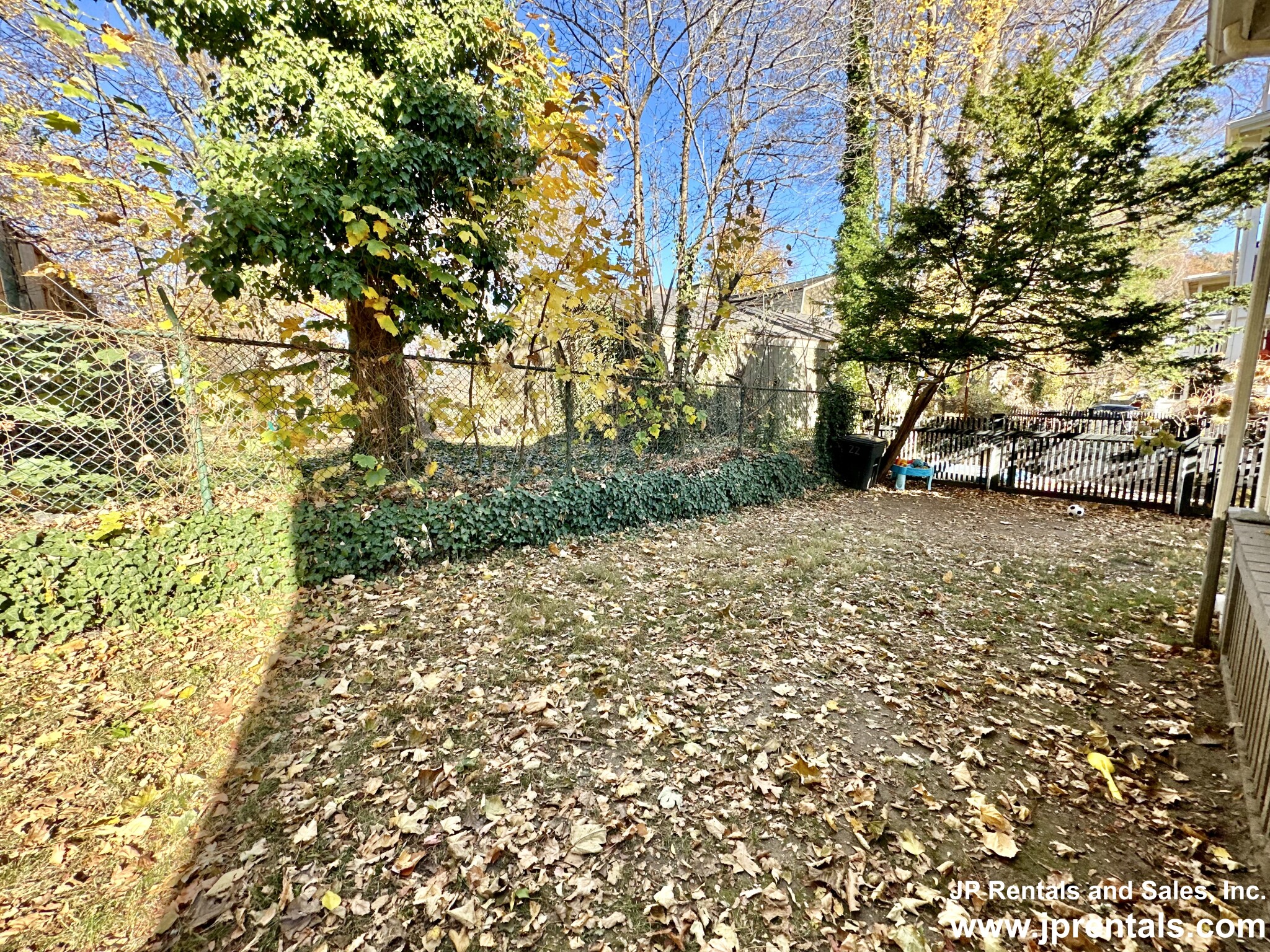 4 bed, 2 bath apartment for rent at 22 Sedgwick St Unit 2, Jamaica Plain — photo 25 of 26