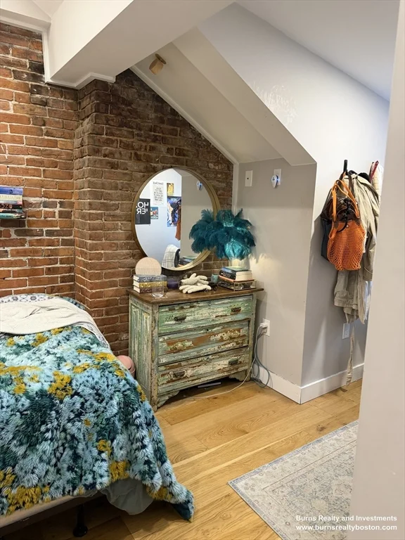 536 E Broadway, South Boston