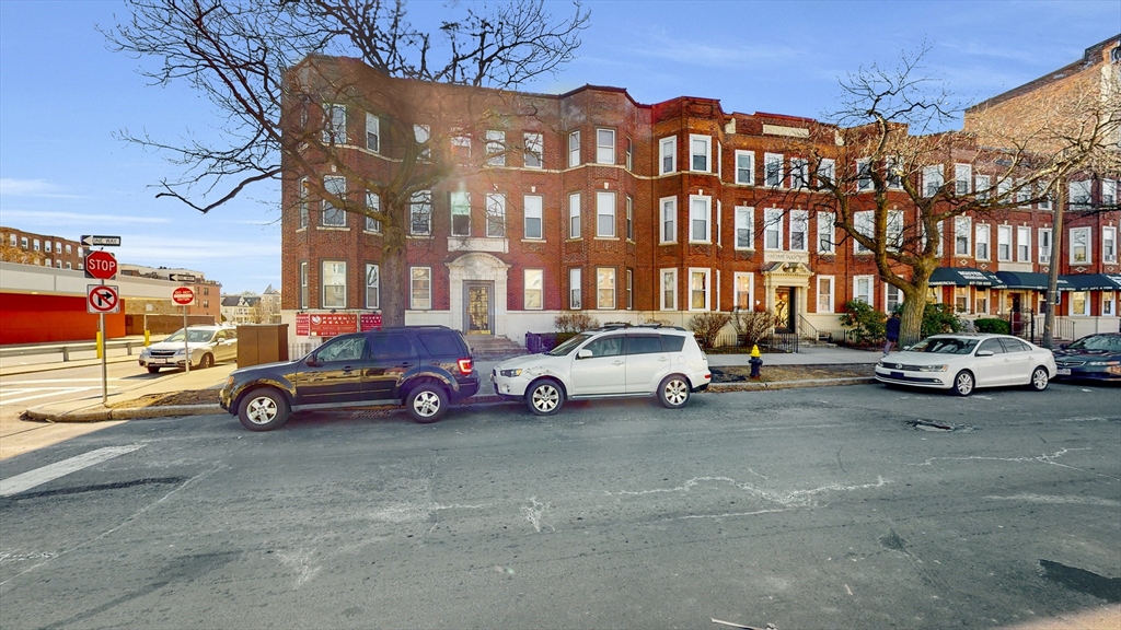 1284 Commonwealth Ave, Allston