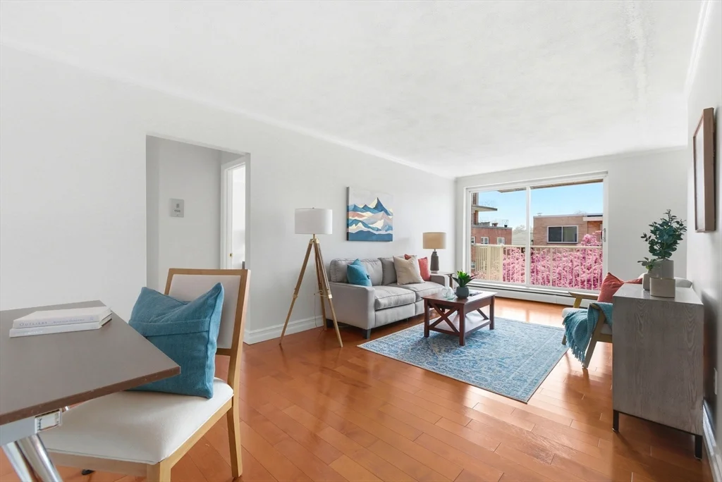123 Sewall Ave, Coolidge Corner
