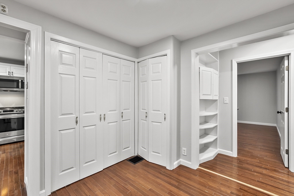 138 Walker Rd, Shirley