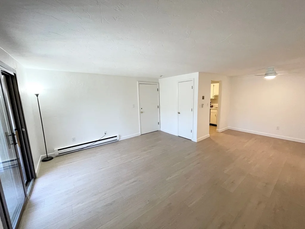 16 Erick Rd, Mansfield