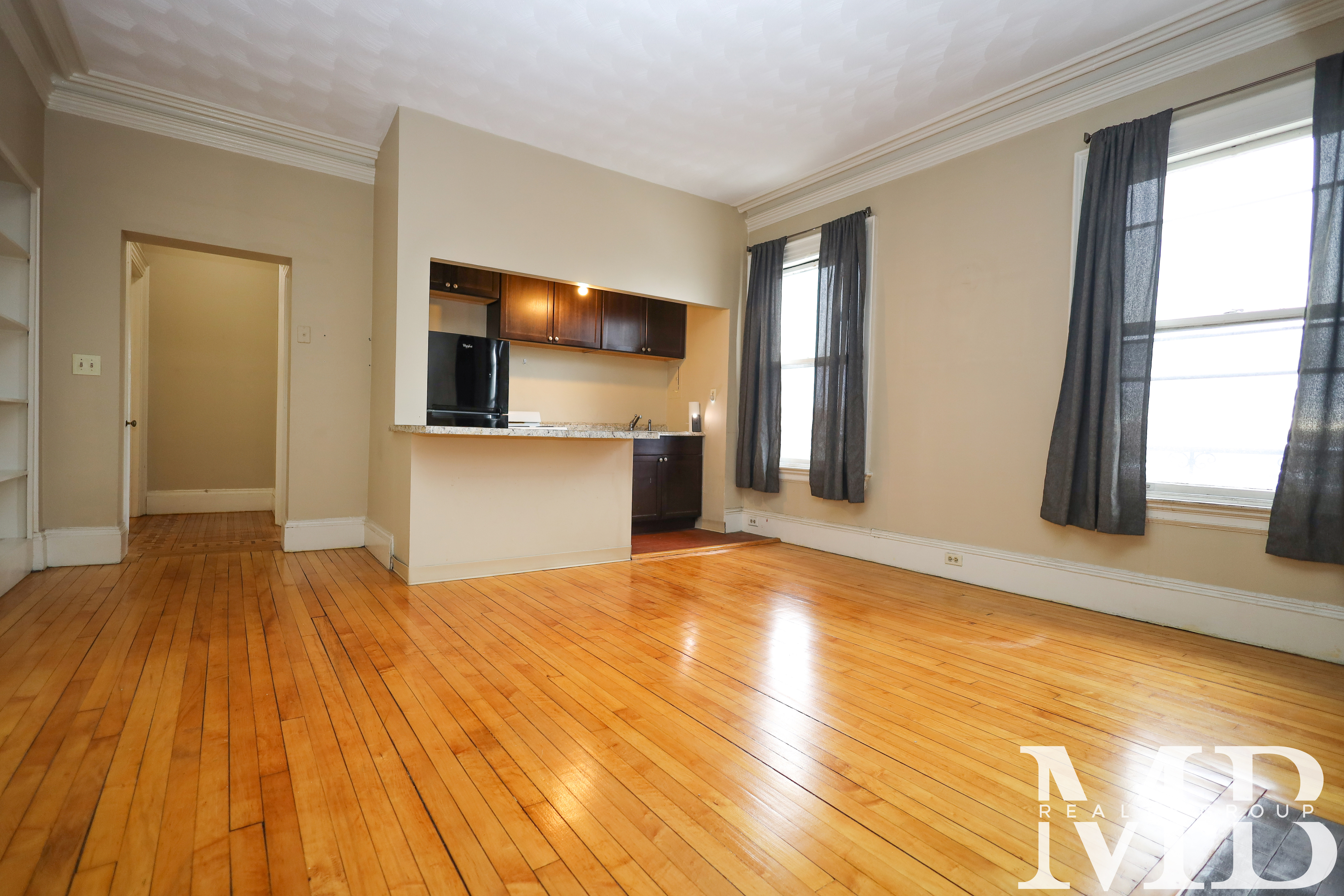 1 bed, 1 bath apartment for rent at 465 Park Dr Unit 14, Fenway — photo 3 of 16