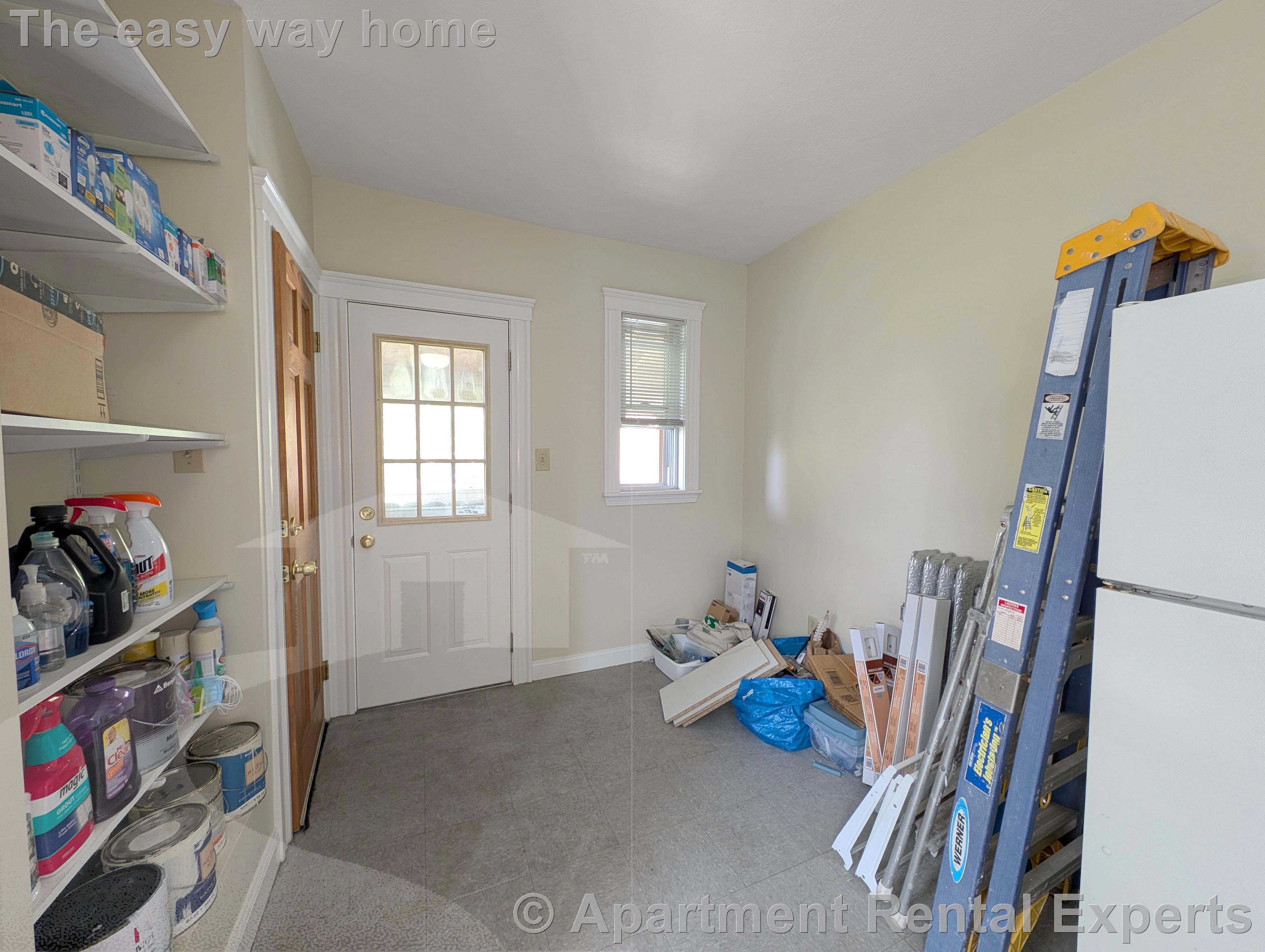 79 Conwell Ave, Tufts