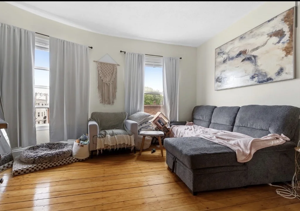 861 Dorchester Ave, Dorchester