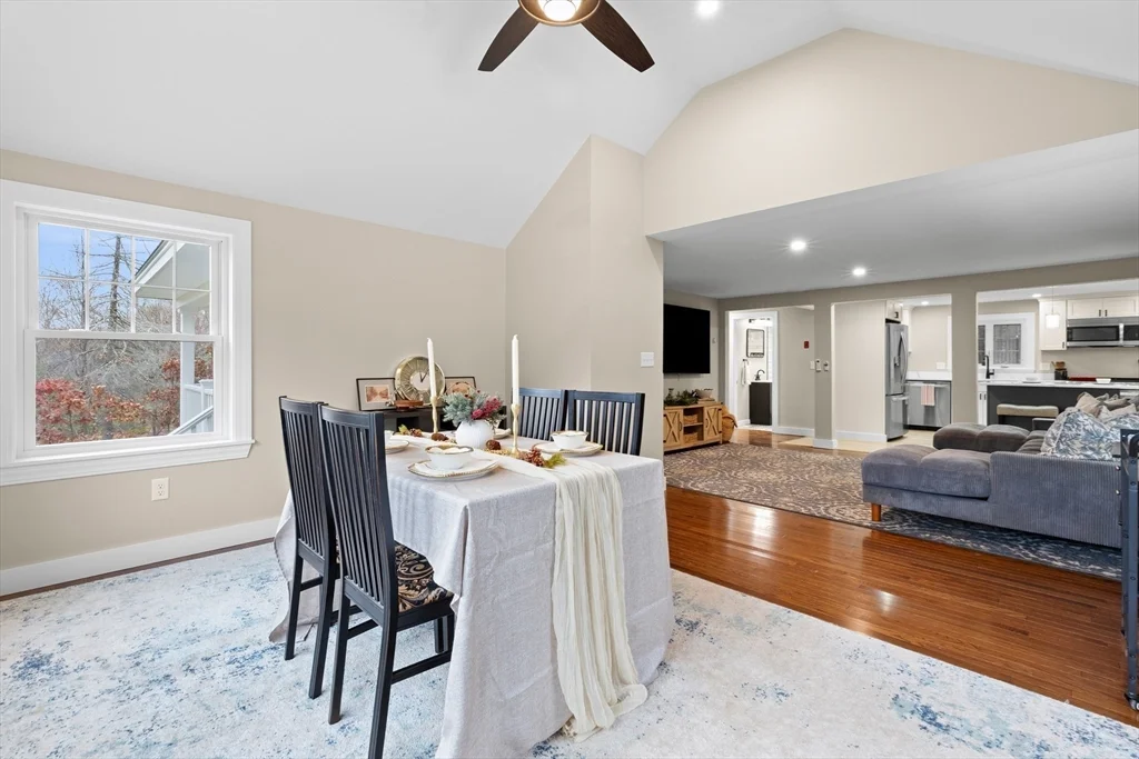 123 Pond St, Georgetown