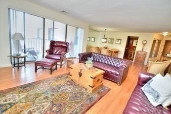 295 Lynn Shore Dr, Swampscott