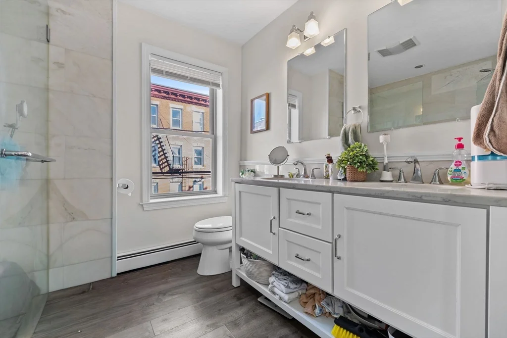 149 Cottage St, East Boston