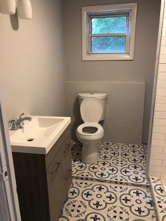 46 Benefit St, Attleboro