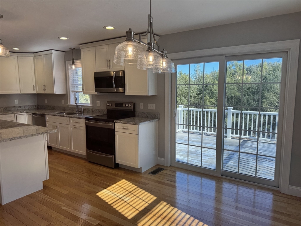 290 Thompson St, Middleboro