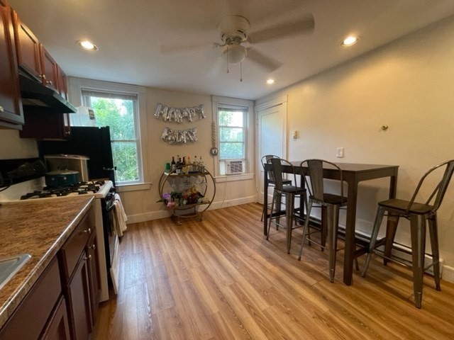 715 East 2nd St, South Boston