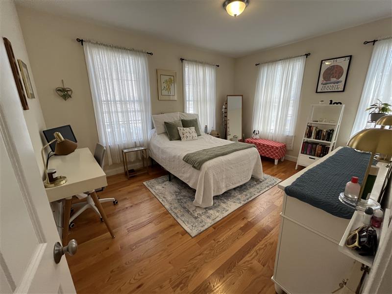 14 Flint St, East Somerville