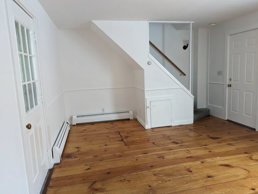 81/2 Russia, Newburyport