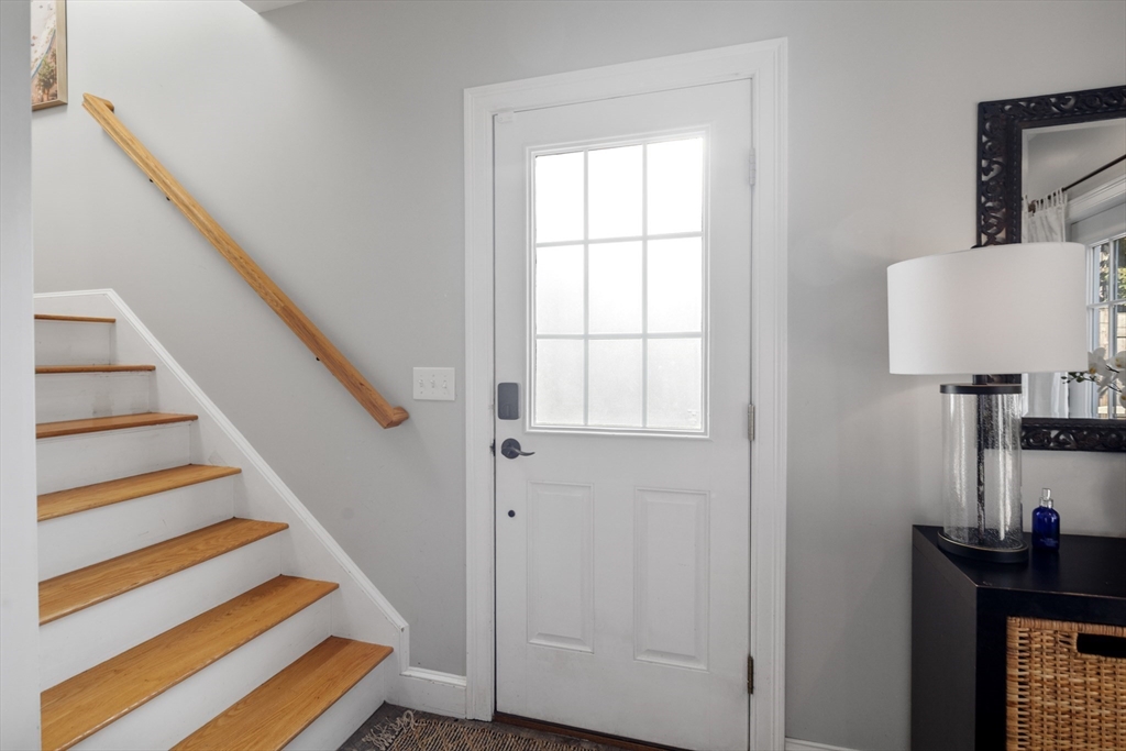 16R Gannett Rd, Minot