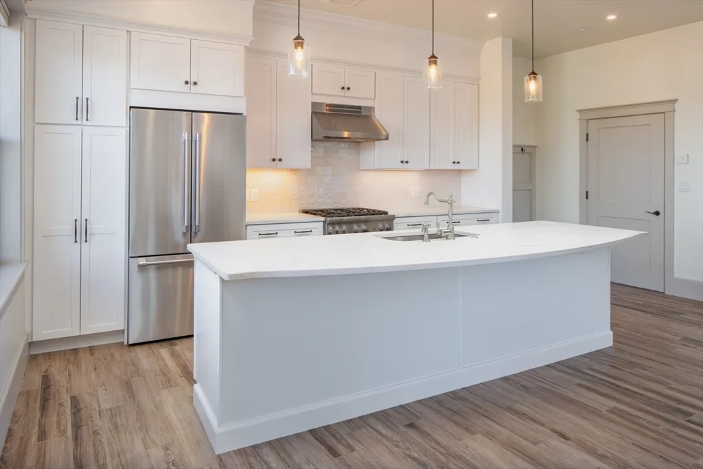 6 Market, Newburyport