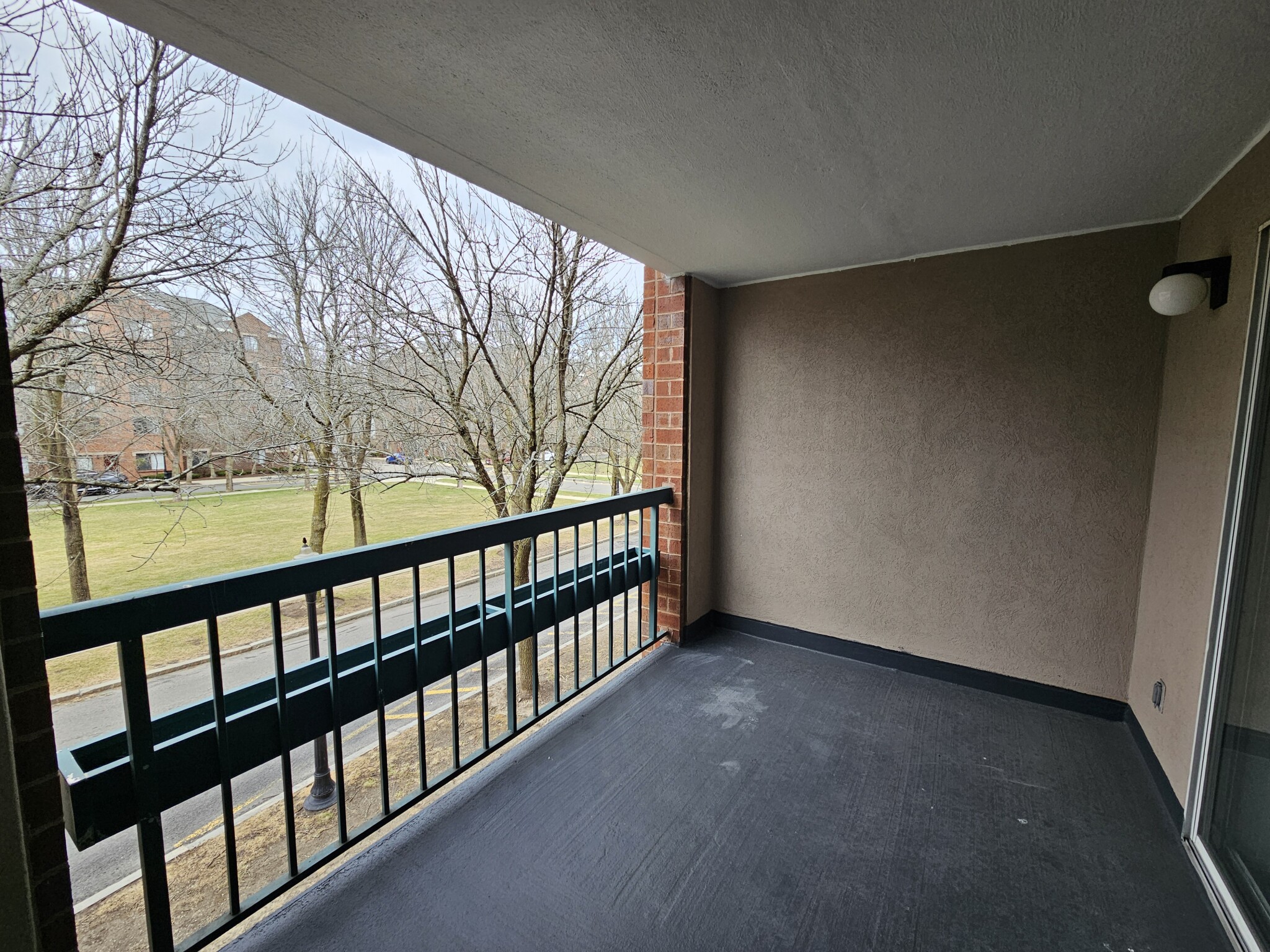 15 Harbor Point Blvd, Dorchester