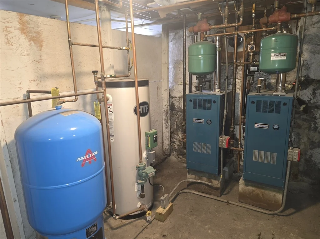 17 Grafton St, Quincy