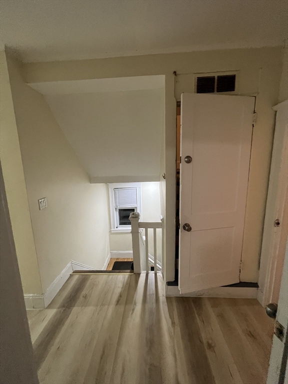 16 Billings Rd, Quincy