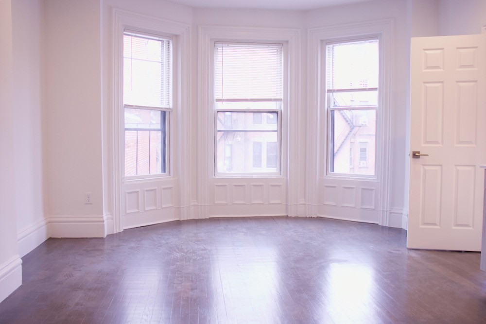 1 bed, 1 bath apartment for rent at 341 2nd Ave Unit 3R, West End — photo 1 of 10