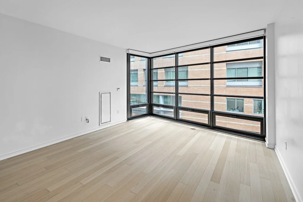 580 Washington St, Midtown