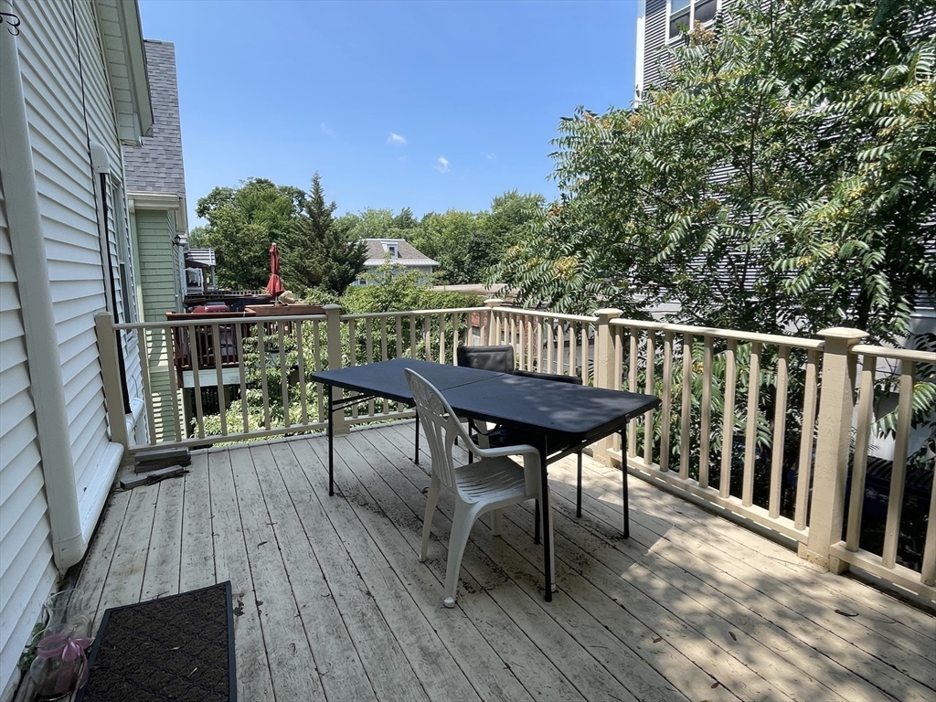 5 Lexington Ave, Powder House Square