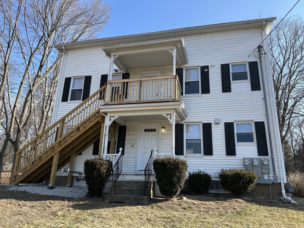 182 Smith St, North Attleboro