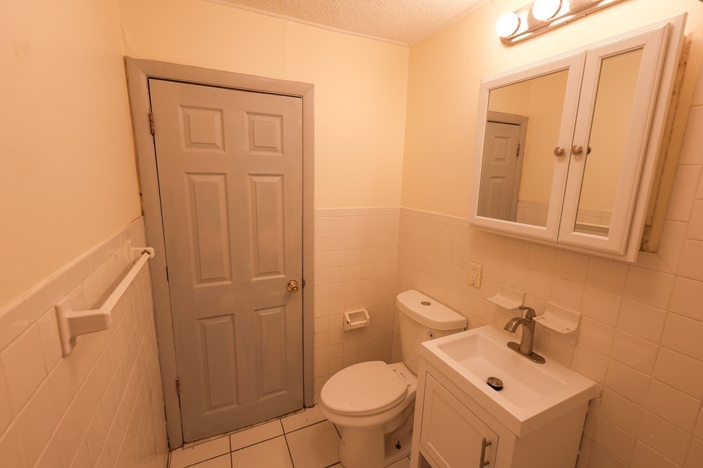 17 Winter St, Dorchester