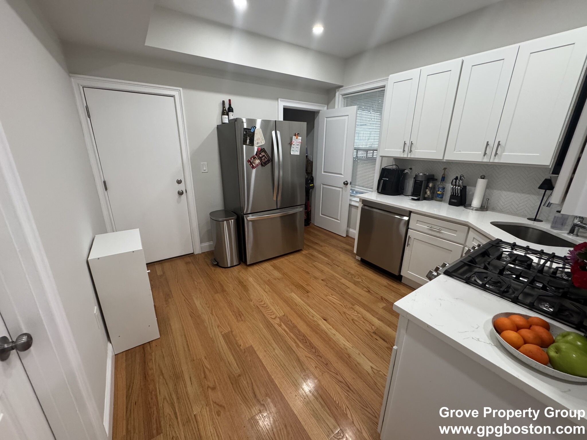 910 East 4th St, South Boston