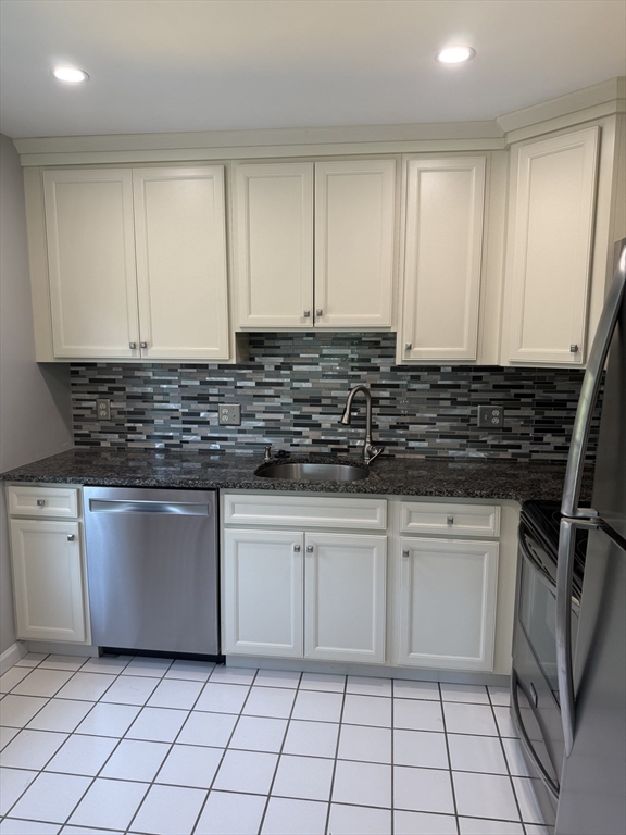 104 Gazebo Circle, Reading