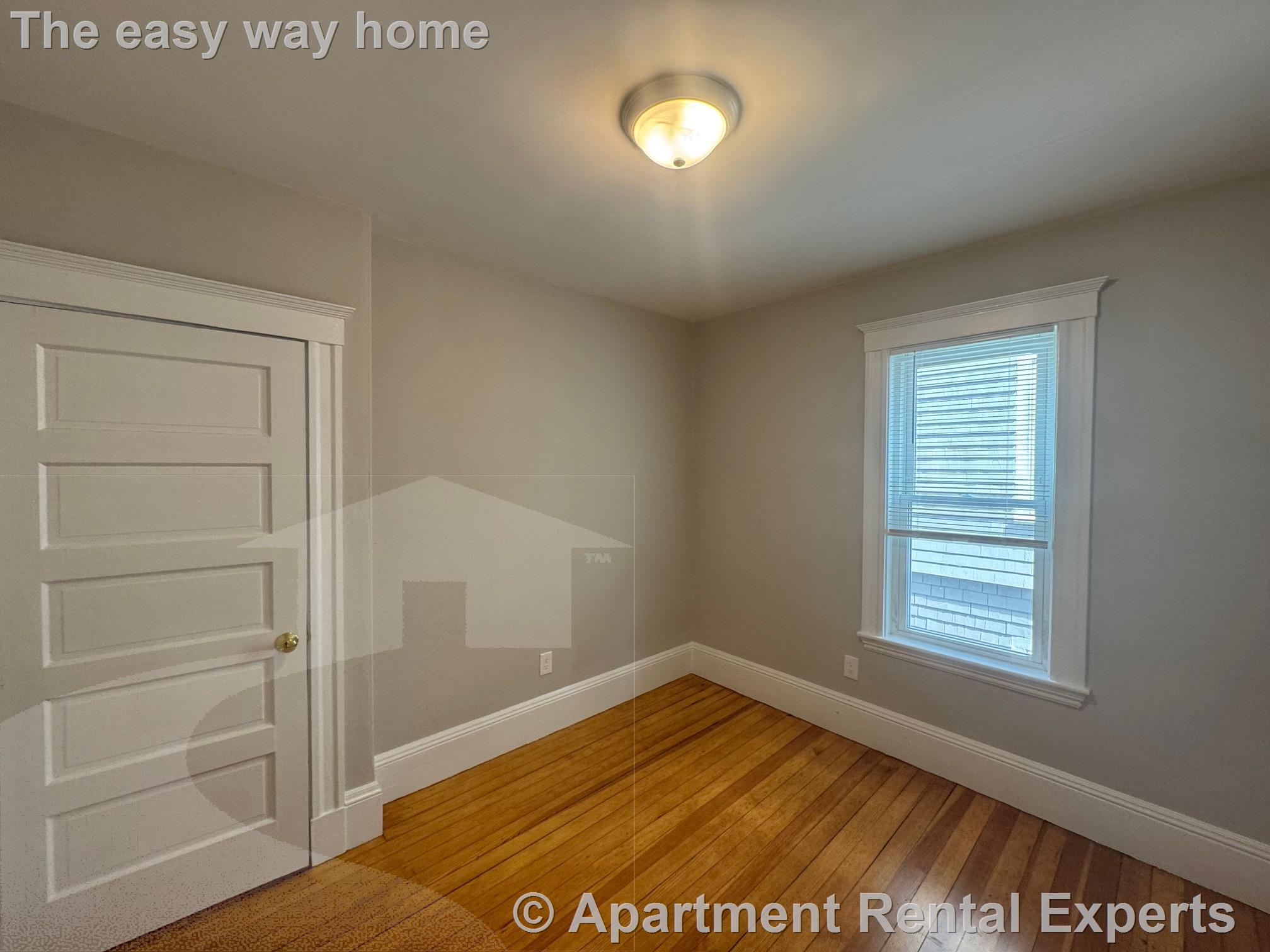 11 Belmont Sq, Porter Square