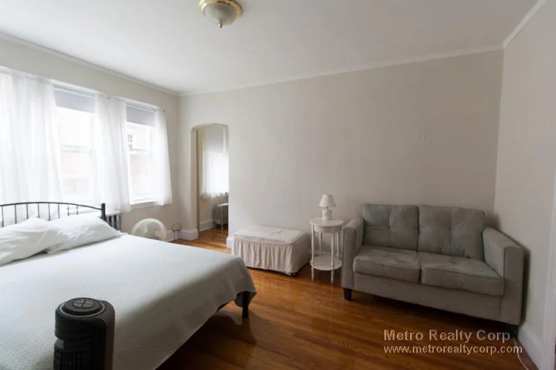 89 Strathmore Rd, Brighton