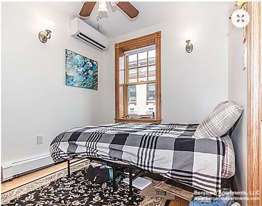 16 South Russell St, Beacon Hill