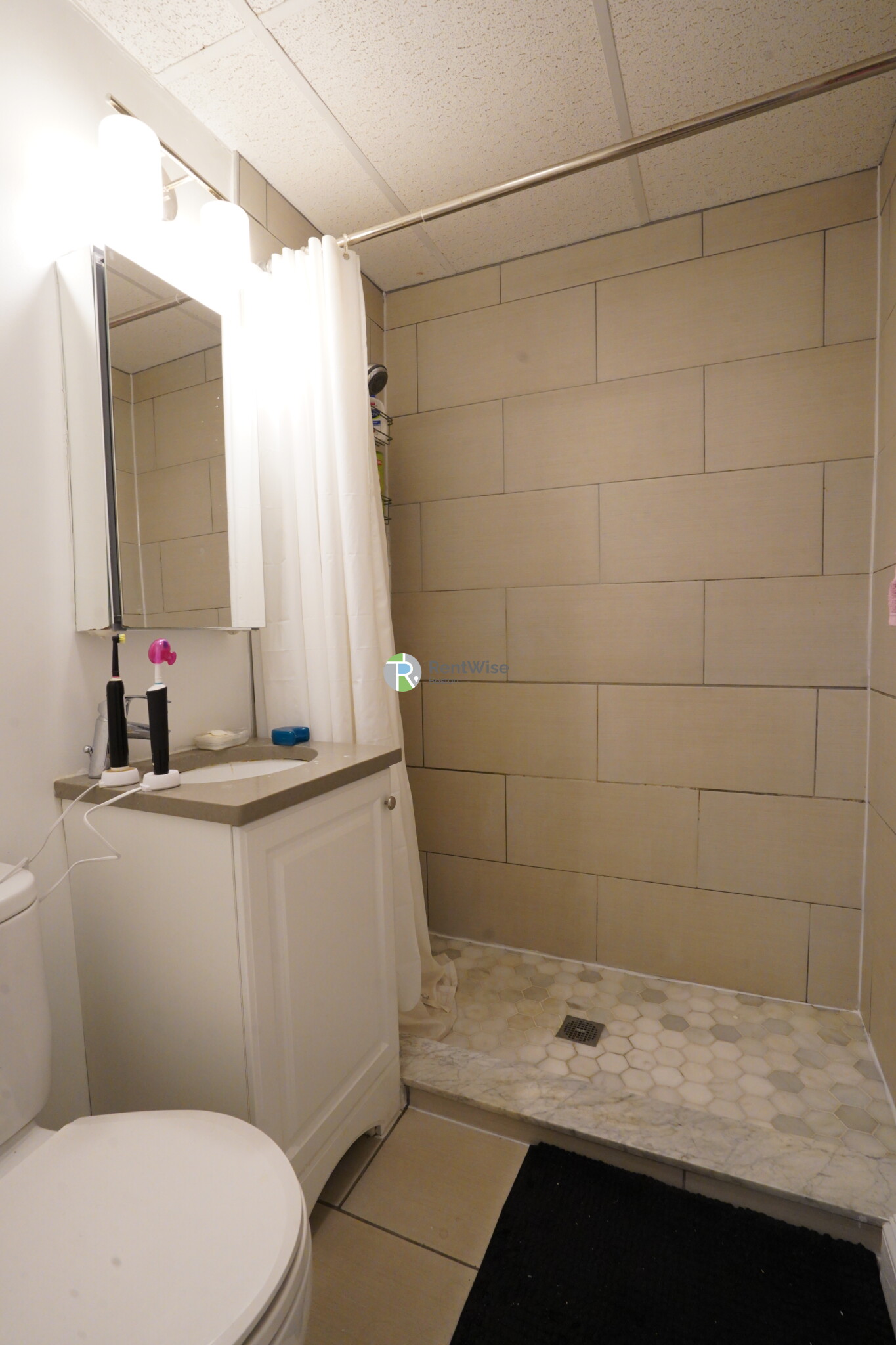 1298 Commonwealth Ave, Allston