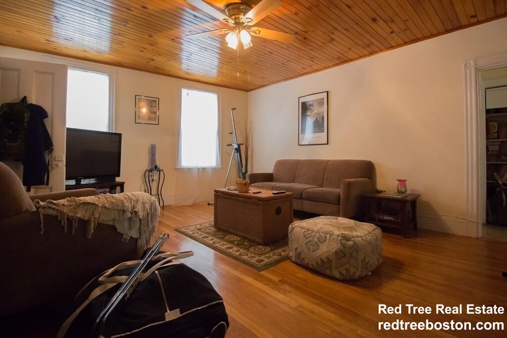 234 Cypress St, Brookline