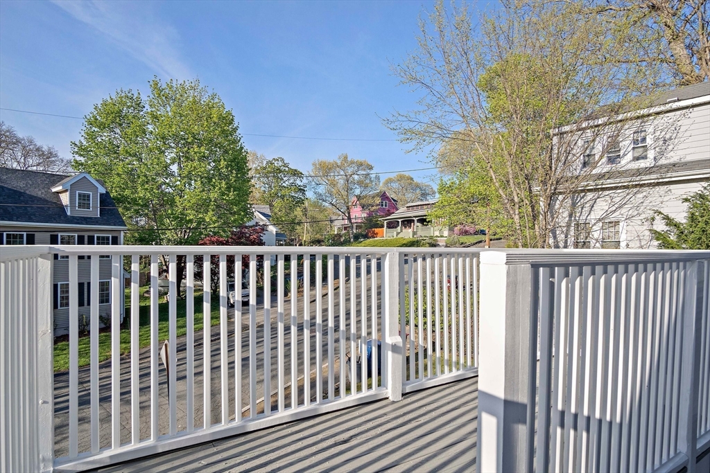 83 Marvin Rd, Melrose