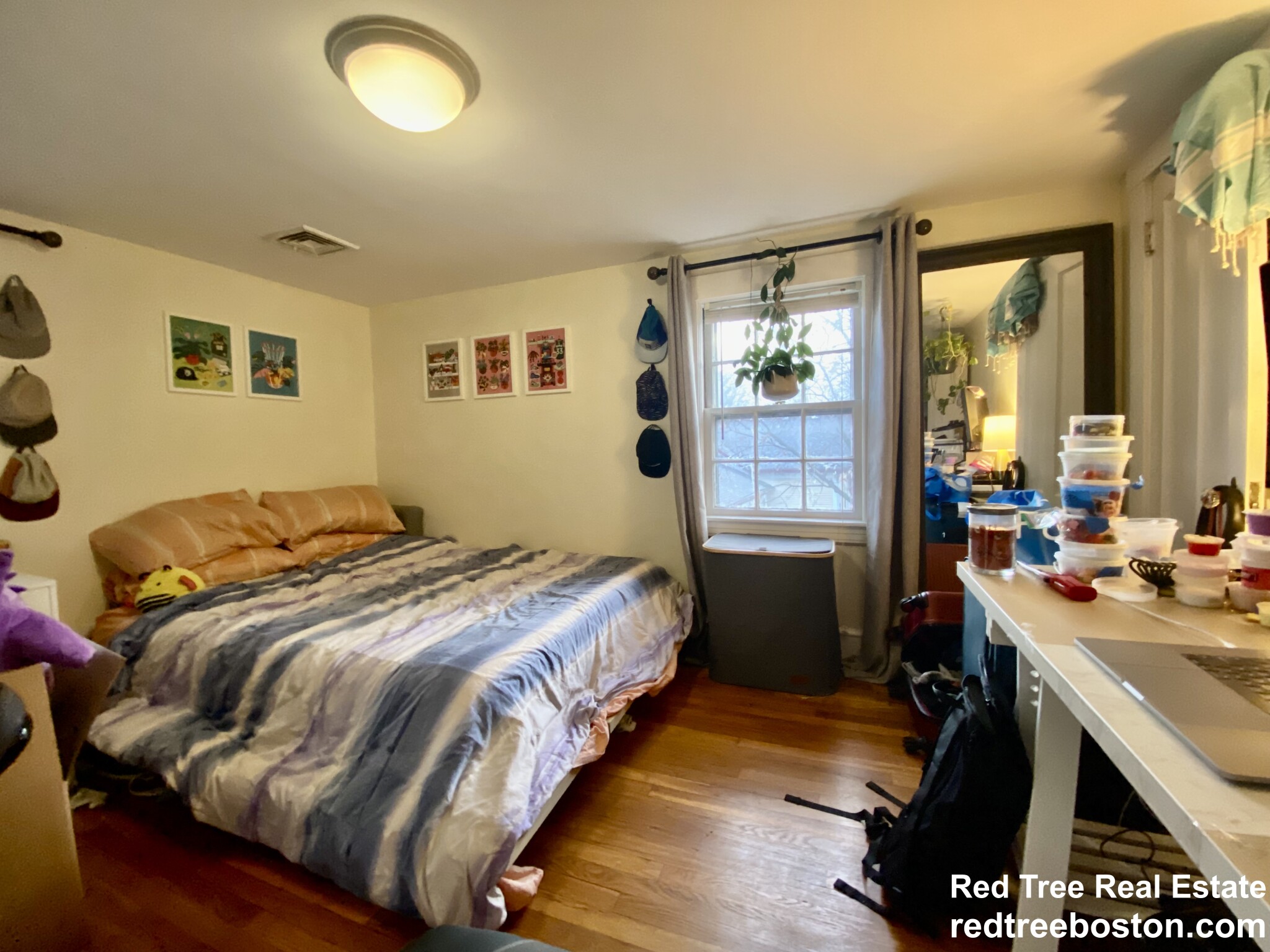 24 Grovenor Rd, Jamaica Plain