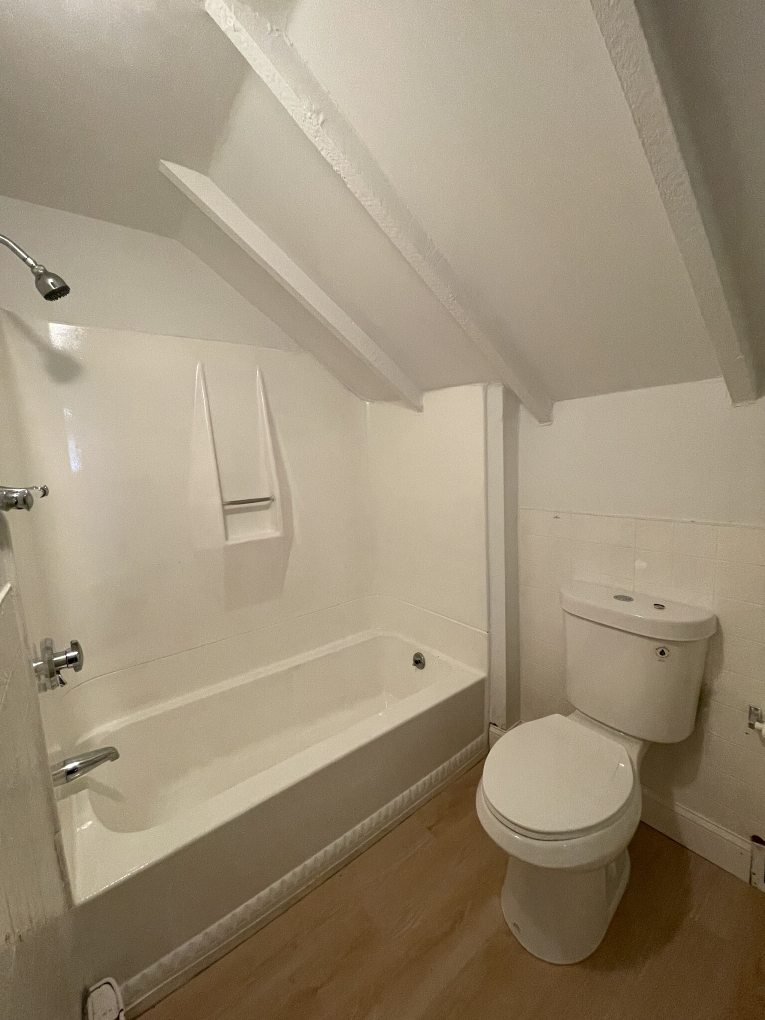 402 Neponset Ave, Dorchester