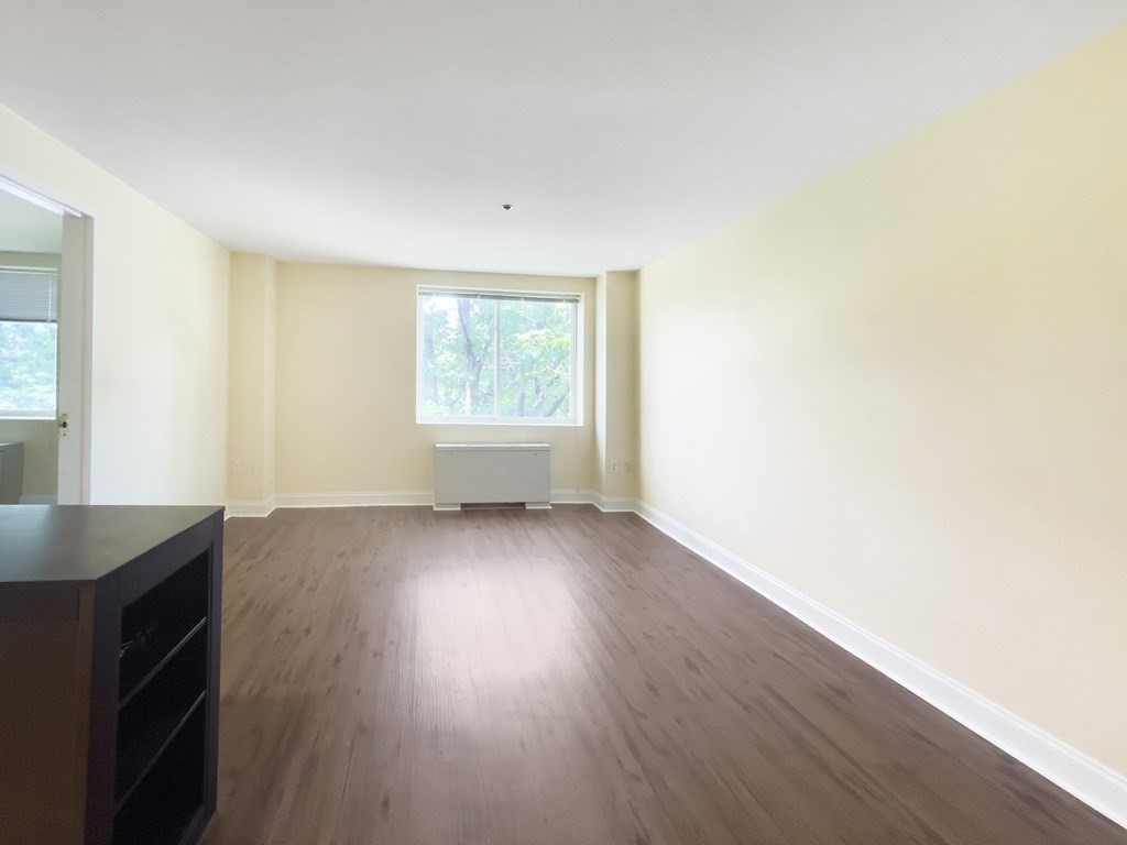 332 Jamaicaway, Jamaica Plain