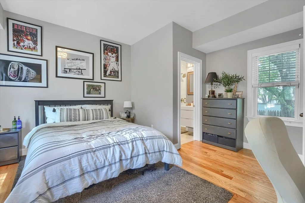 46 Port Norfolk St, Dorchester