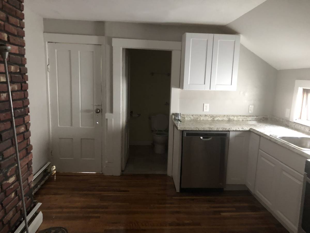 97 Oxford St, Spring Hill