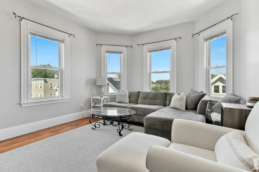 166 Sydney St, Dorchester