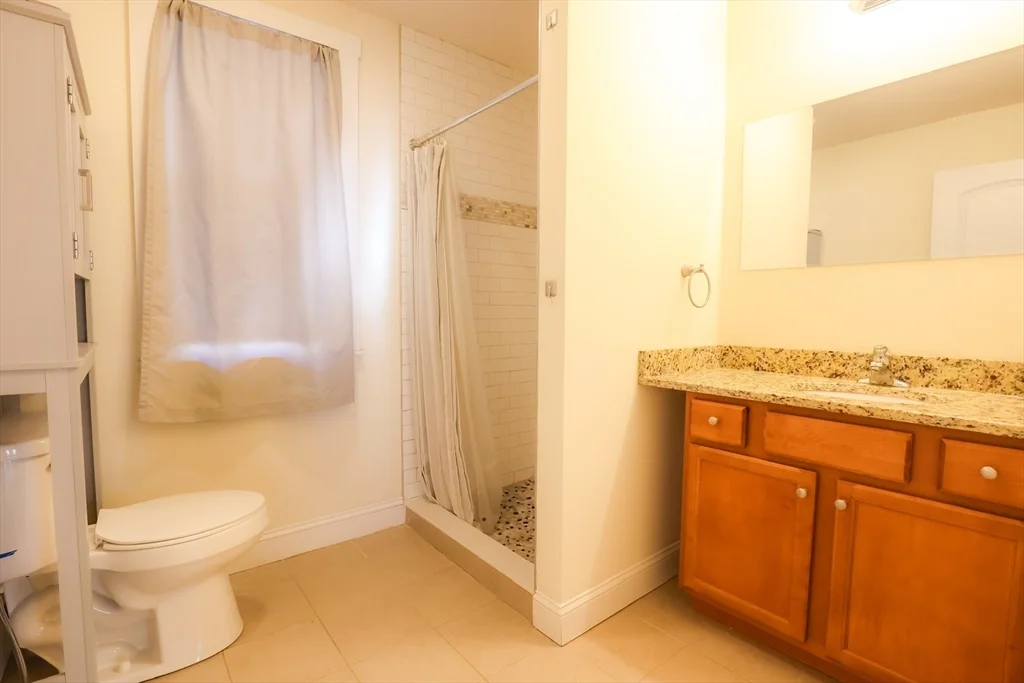 29-33 Highland Ave, Fitchburg