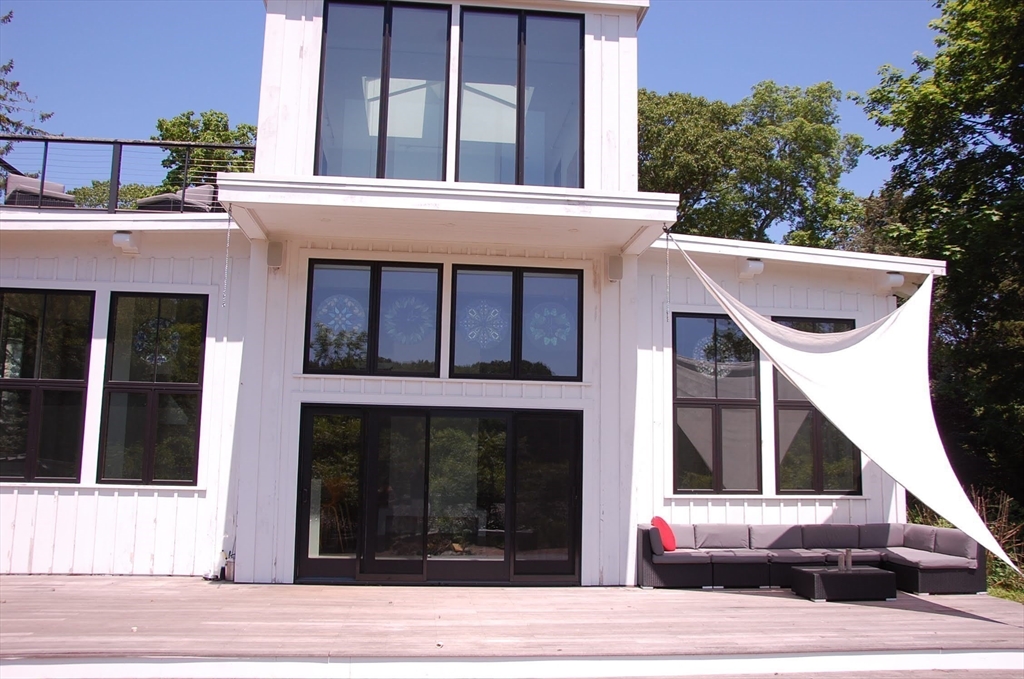 365 N Main, North Cohasset