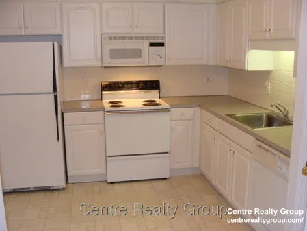 135 Florence St, Chestnut Hill