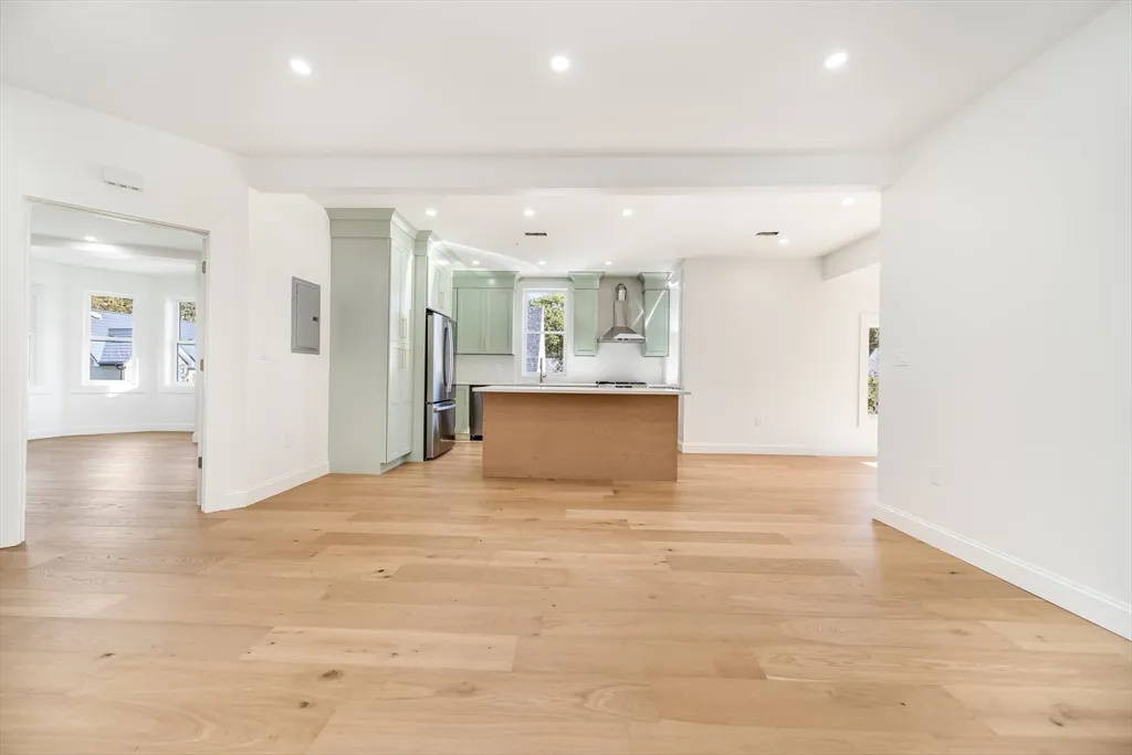 9-11 Knollin St, Malden