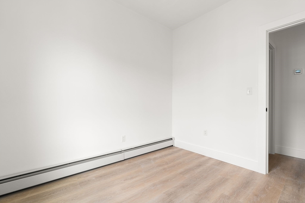 467 E 3rd St, South Boston